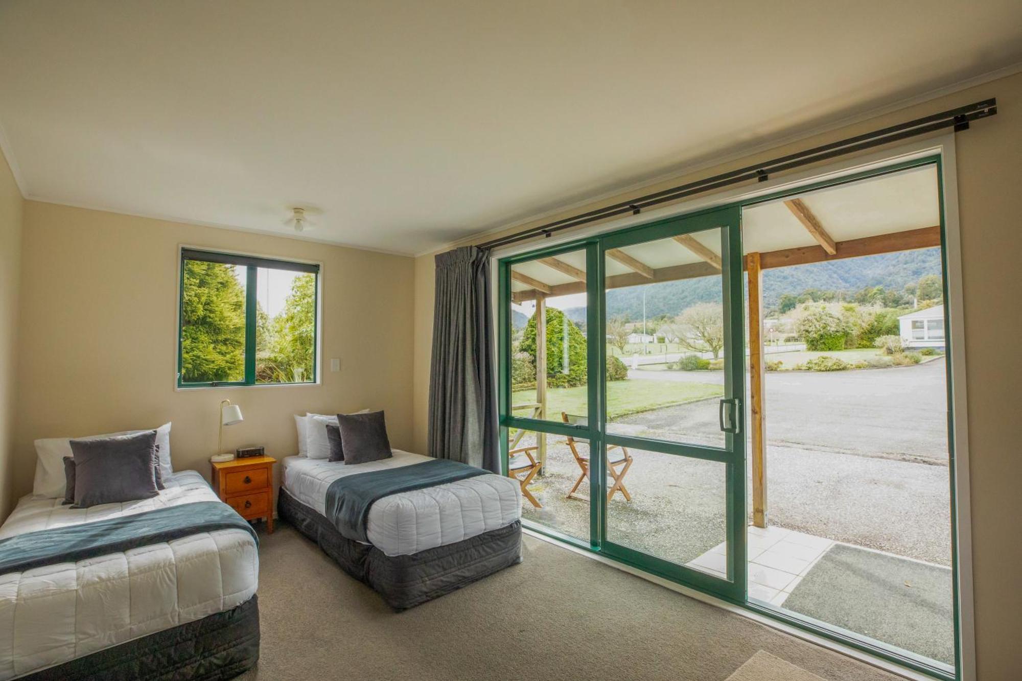 Rainforest Motel Fox Glacier Buitenkant foto