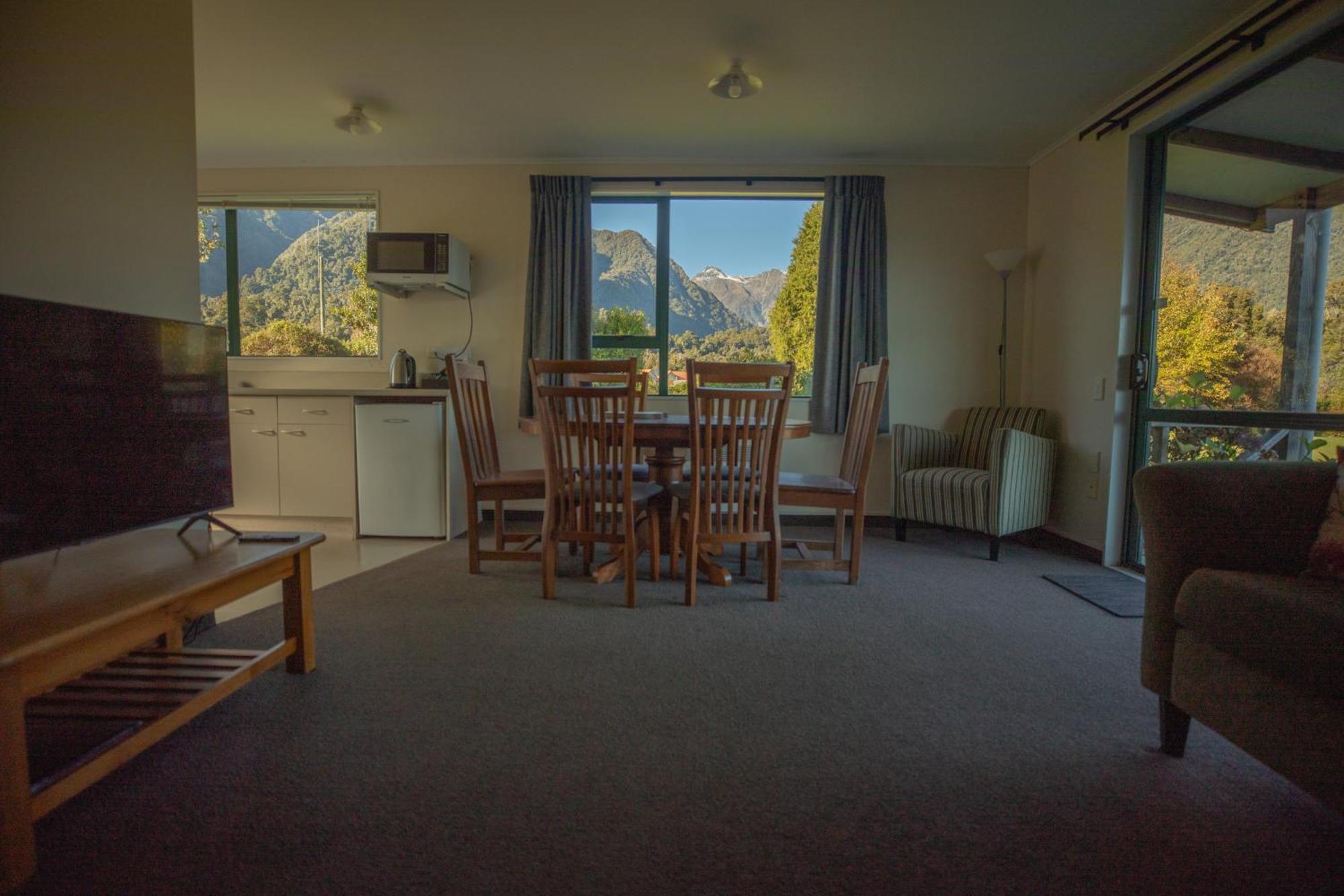 Rainforest Motel Fox Glacier Buitenkant foto