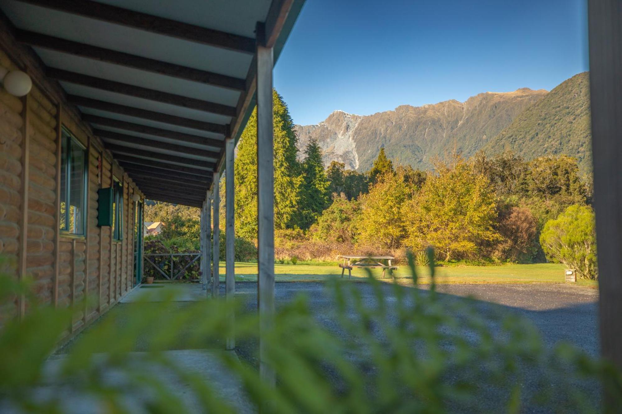 Rainforest Motel Fox Glacier Buitenkant foto